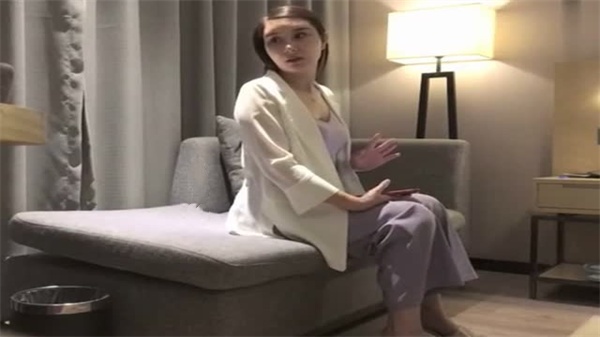 高端男主.隆重登场男爵全国探花超级美女口交舔屁眼