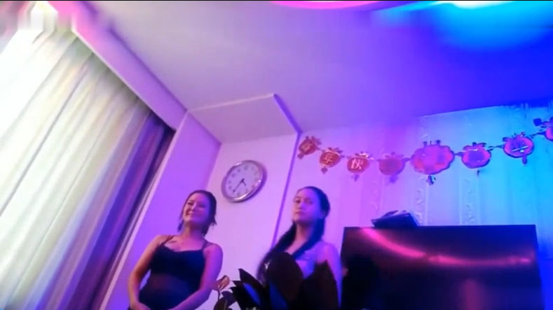 酒店爆操巨乳美女！内射极品骚货，享受狂野情趣大餐