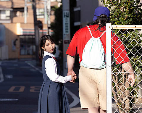 DRPT-067 ヨッちゃんはバカじゃないもん！ちょっと性欲が我慢できないだけ…大っきなお兄ちゃんの押しつぶしピストンでマ○コぶっ壊される妹 由良かな