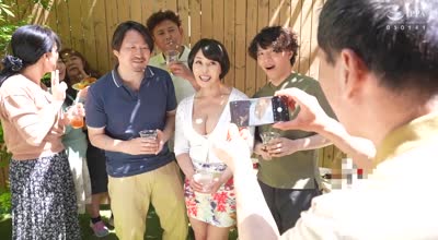 FERA-209 ヤリすぎBBQ　スケベなご近所さんに狙われたエロ過ぎ巨乳奥様