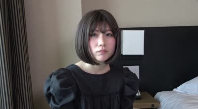 FC2PPV-1716939长得像有吉霞的美女首次爆浆爆菊