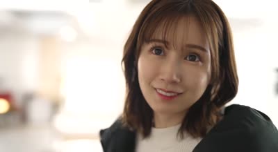 SONE-245 小島みなみが壊れた。宙に浮くほどイキ飛び跳ねるエビ反り媚薬漬けノンストップ性交 小島みなみ