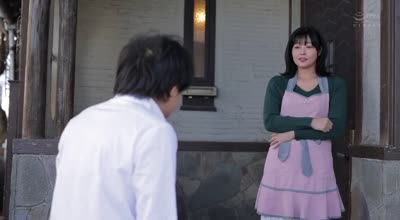 ROE-242 MONROE専属 〈美熟母〉人妻 中出し解禁！！ 美しい友人の母、接吻と受精に溺れた日々―。 鈴河めぐみ