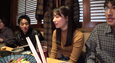 MIDV-748 新入生の現役女子大生の初めて参加した大学の飲み会がぶっかけ中出し輪●サークルに変わった日。 三浜唯