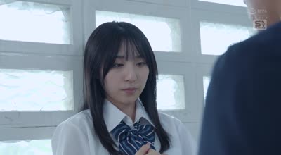 SNOS-036 無口で大人しい女生徒になら何しても許してくれるっしょ。教師の俺は陰キャ可愛い図書委員を犯●てイカせまくった。 新木希空