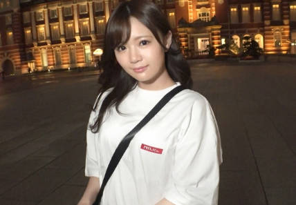 200gana-2510把刚来到东京的女孩带到酒店里接受都会洗礼的美少女潮水和喘息停不下来