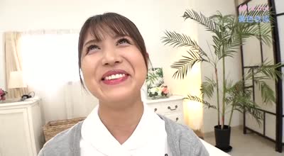 IENFH-32002 完全顔出し現役ナースをガチナンパ！白衣の天使がEDに悩む男を改善！ギン勃ちしたら喜んで中出しセックスまでさせてくれました！ あいなさん