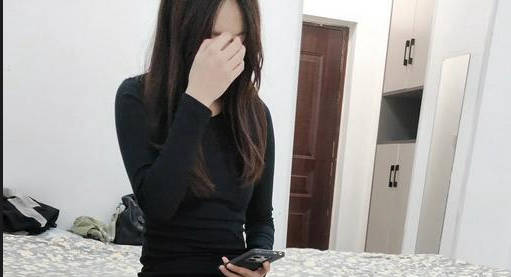 兄弟出差操新婚不久的骚媳妇半个小时操服骚弟媳口活超一流