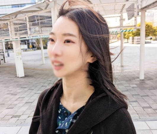 FC2PPV-4664997 23岁G罩杯美巨乳模特儿