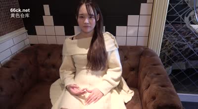 FC2PPV-4596856彗星般出现的18岁少女