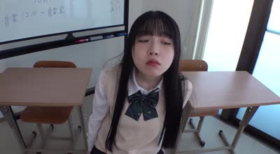 neco-003授乳手コキ委員会へようこそ！Gカップ押しに弱い美少女が搾乳に目覚めた日 真白ふわり