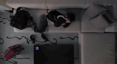 YUJ-038-和久违12年前男友见面结婚前夜和她做到早上-栗山莉绪