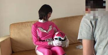 FC2PPV-2406022-战队女主角