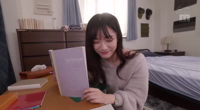 MIDV-854 家庭教師の玲奈先生に両親不在の1週間、ねっちょり淫語手コキ逆痴●で毎日10発射精させられてるボク。 宮下玲奈