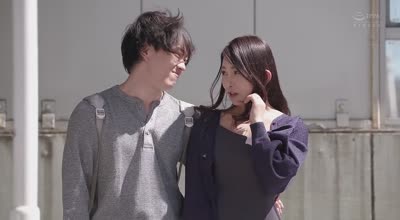 ROE-259 女性用風俗で働く僕が‘膣’誘惑に負けて絶倫奥様にイカされ果てるまで…。 一色桃子