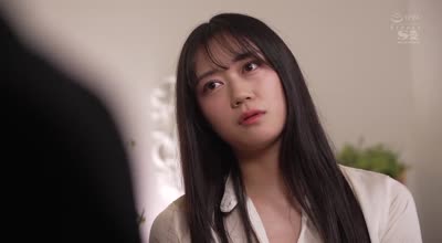 SONE-343 高身長ボディが感じ過ぎて宙に浮く程くねて跳ねるのけ反り媚薬漬けオイルマッサージ 明日葉みつは