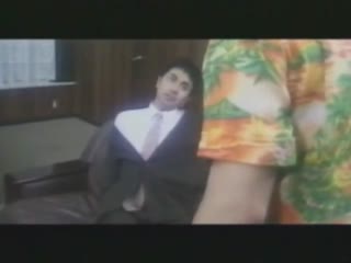 骚秘书安奈的办公室诱惑