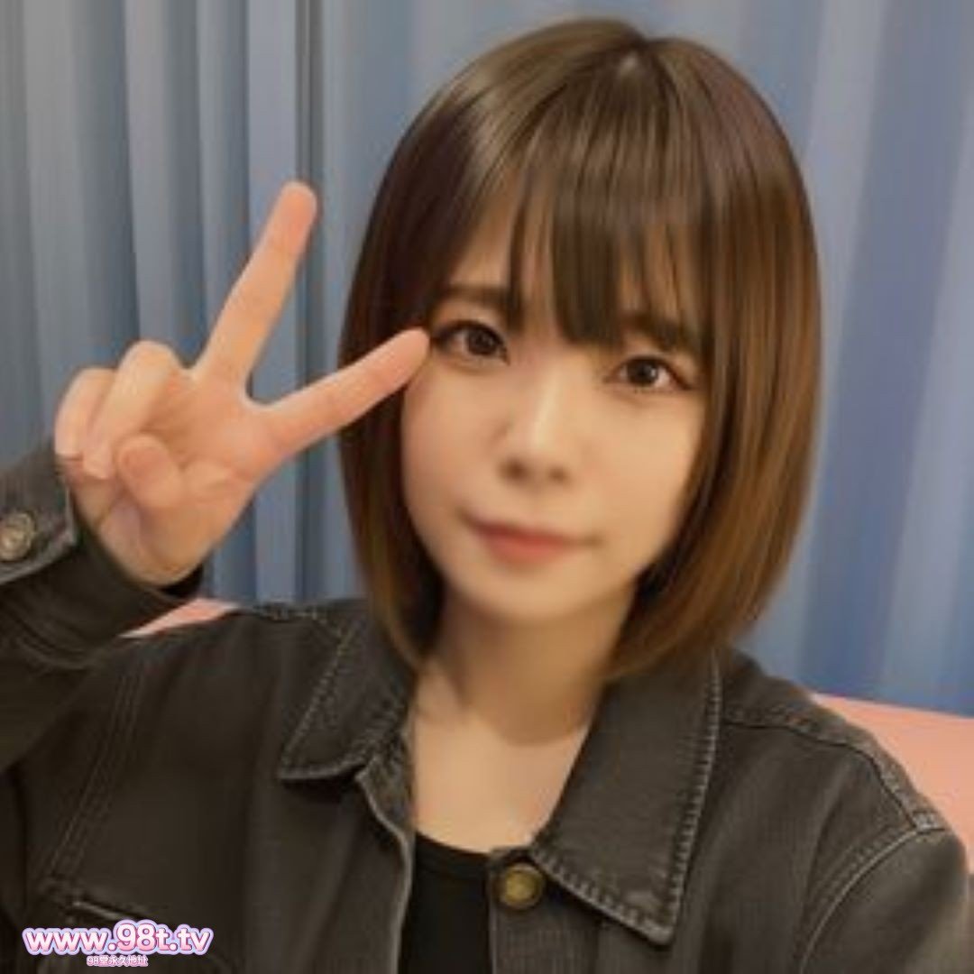 
FC2PPV-4768328- 【小柄】セフレ彼女と再会「やっぱウチら体の相性抜群だね♡」休日にゴム