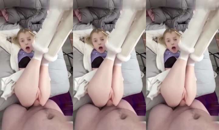 
禽兽父亲乱伦爆肉16岁女儿，白虎小穴都要操烂#鬼父#混剪#骚逼#挑逗#萝莉#性交