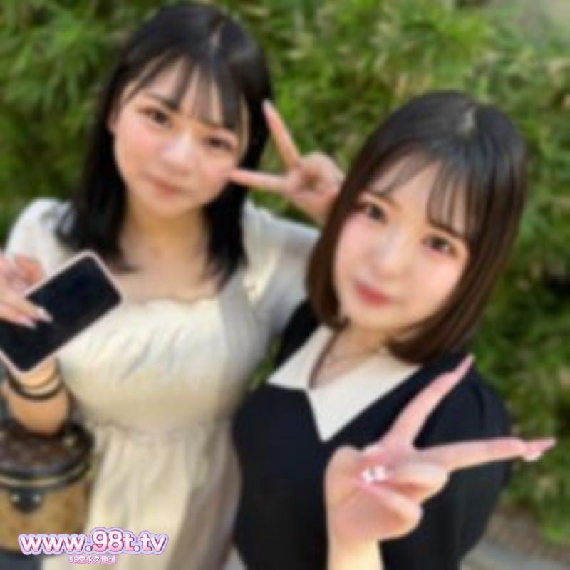 
FC2PPV-4508319-【逆3P】あゆちゃんと爆乳の***。酔っぱらった2人にチンコは好き放題される