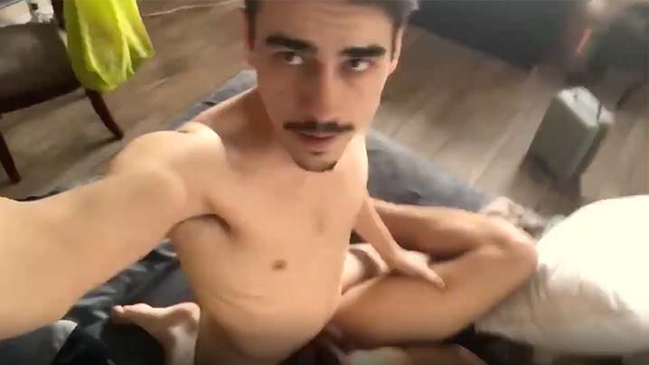 
我的男同事喜欢我爆操她的菊花全程过程都在享受