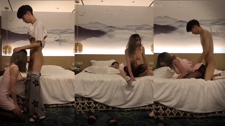 
国产短片风骨小少妇和17岁小弟弟网恋奔现宾馆口活吃鸡坐骑后入鸡巴不小了肏得阿姨爽爽的