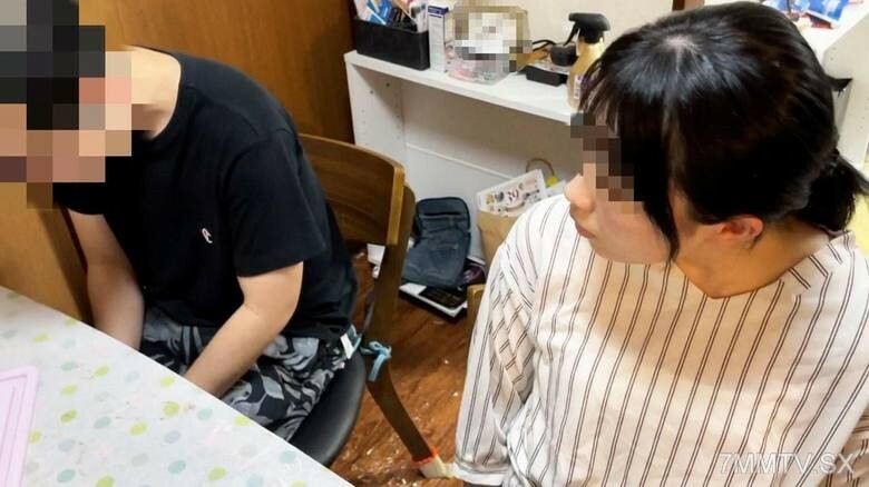 
FC2-PPV-4515433我有一个敏感的妻子和孩子我作为父母有很强的存在感但我却忘记了自己