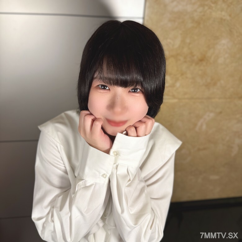 
FC2-PPV-4512638背面的丽人消失了这完全超出了我的控制范围