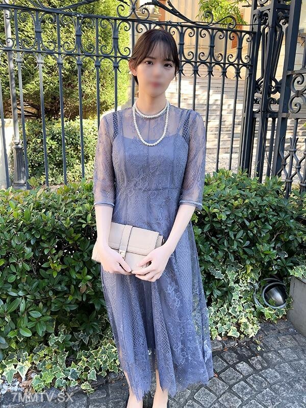 
FC2-PPV-4498768零遭遇失败感美丽Roshi雏子老师29岁