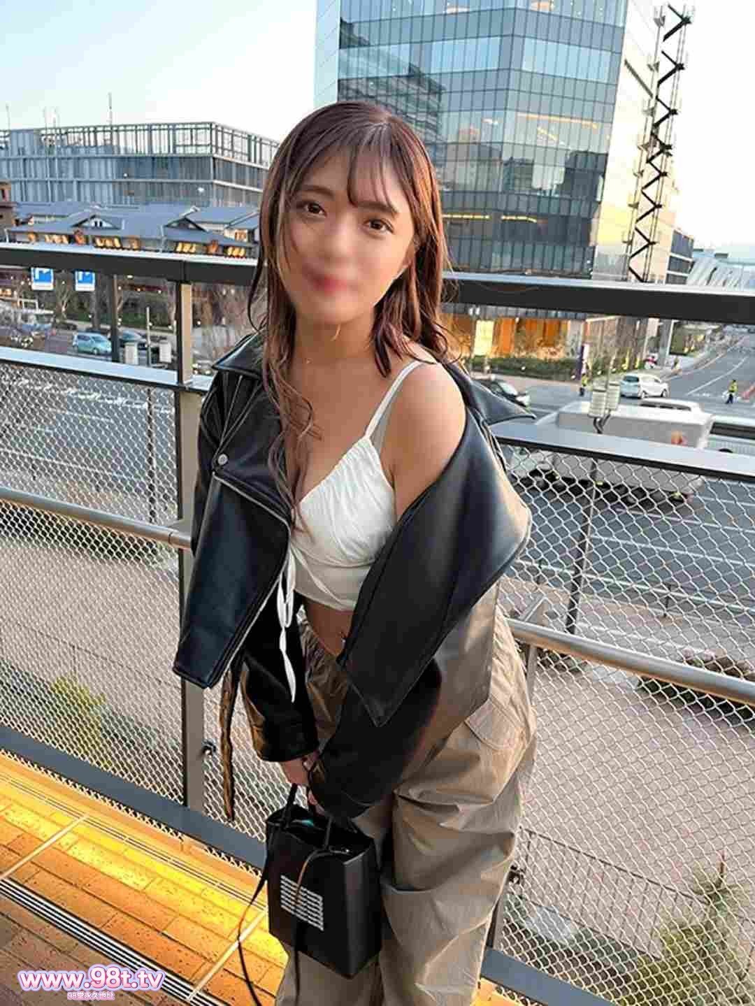 
FC2PPV-4568597-【訳アリ・ハメ撮り】続『●●活常習犯』 あゆ（２１）勃起不可避な激シコ神ボデ