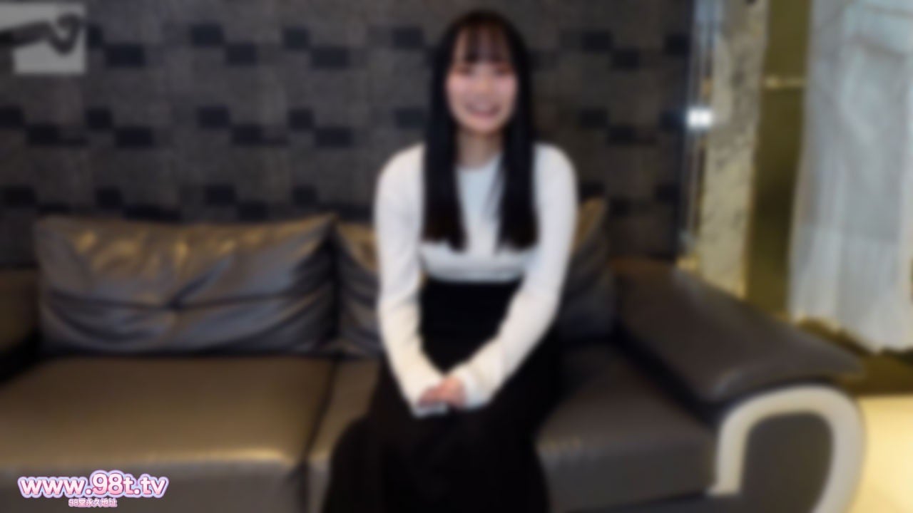 
FC2PPV-4580224-【初・無修正】奨学金に追われる18歳小**系JD。色白モチモチ肌で愛嬌