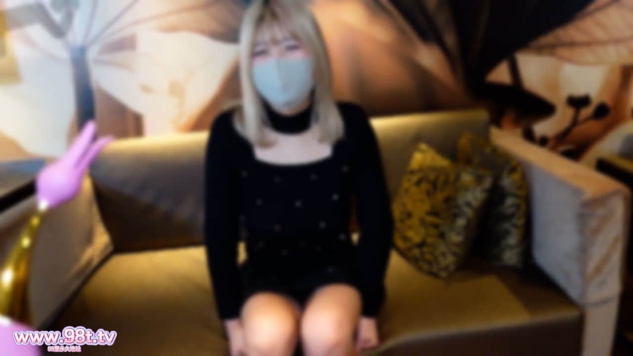 
FC2PPV-4591873-【初・無修正】超爆乳でクビレのある最強Jカップ**大生！二次元BODYの