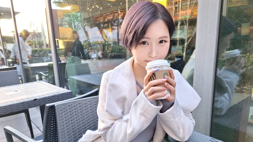 
SIRO-5282一位年长的女士带著平静而神秘的气息当性爱开始时她突然发生了变化感觉太好了甚至没有注意到自己的身体向后倾斜了初拍AV线上申请AV体验拍摄2171