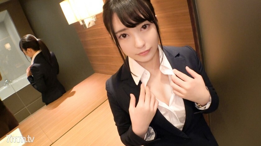 
SIRO-4144第一枪天使级激川新毕业生员工我生命中的第二个人..上大学毕业生在TomoShoji工作的Miyu-chan没有经验的新员工弄湿了MimaKo..网络上的AV应用AV体验拍摄1236