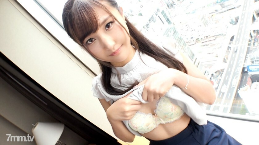 
SIRO-4325第一枪阴道后部集中攻击尖叫活跃JD喜欢大学生活感情很好的活跃女大学生同圈男友吃不完的快感呐喊..网上AV应用AV体验拍摄1400