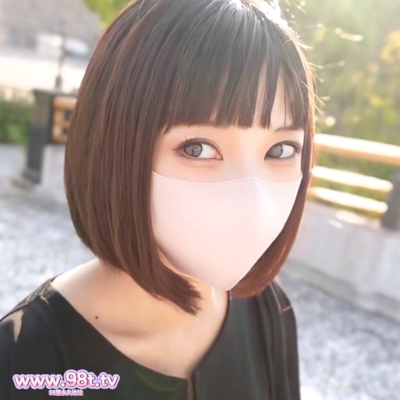 
FC2PPV-4616933-『今のみ大特別価格』『完全顔出し』職場で仕事の会話ぐらいしかしない楽し